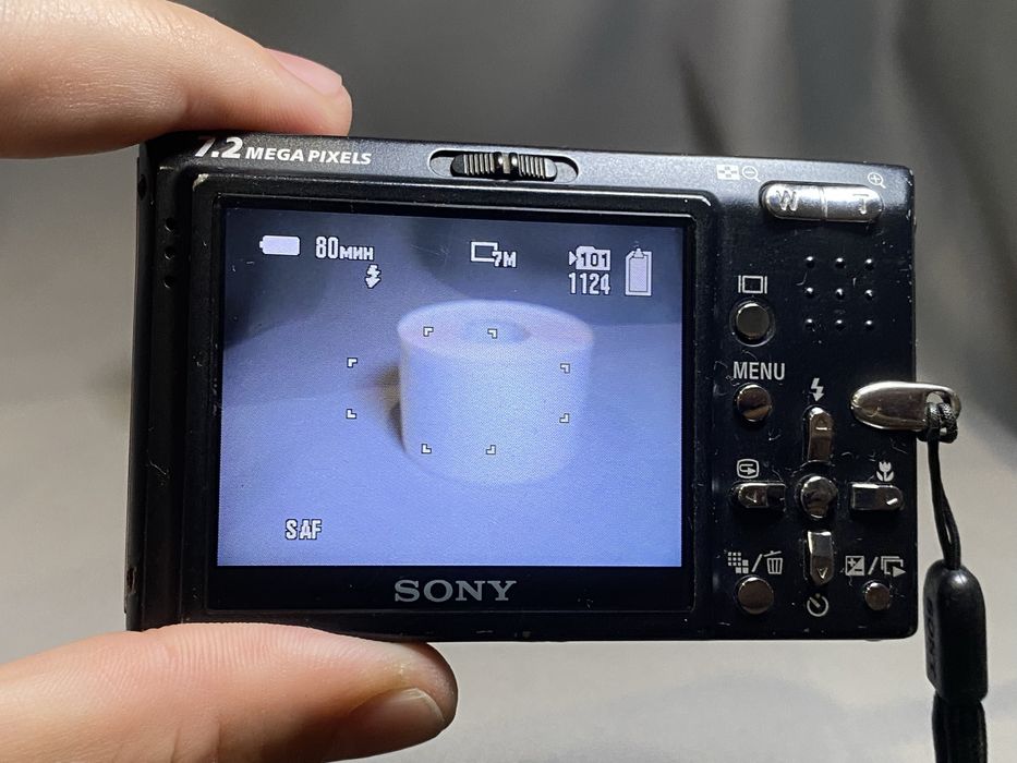 Цифровий фотоапарат SONY Cyber-Shot DSC-T10