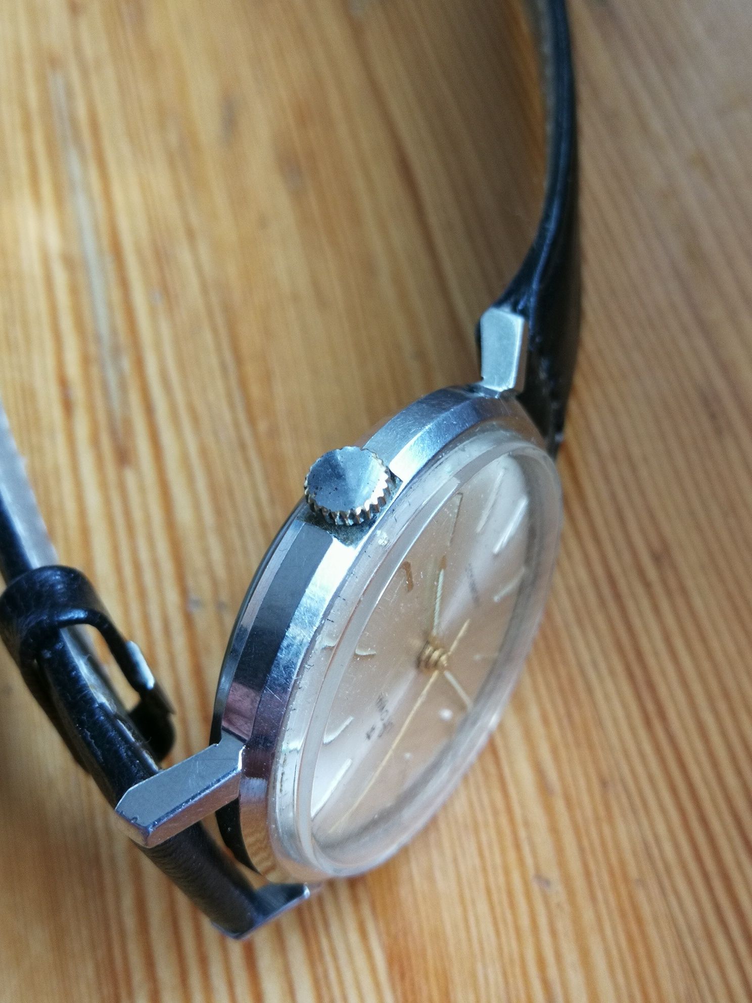 Stowa zegarek mechaniczny