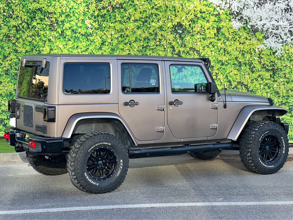 RESERVADO Jeep Wrangler 200CV ATX JKU Unlimited Mountain - Full Extras