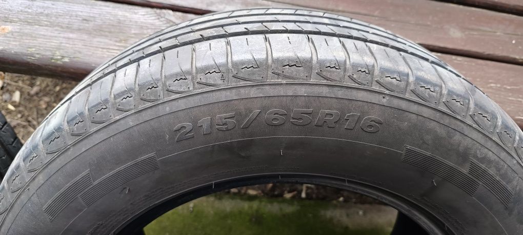 Opony letnie Firemax 215/65/16
