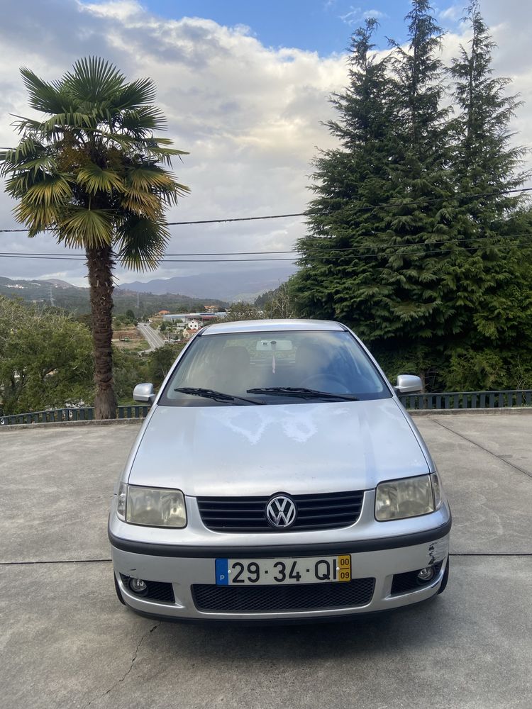 Volkswagen Polo a Gasolina
