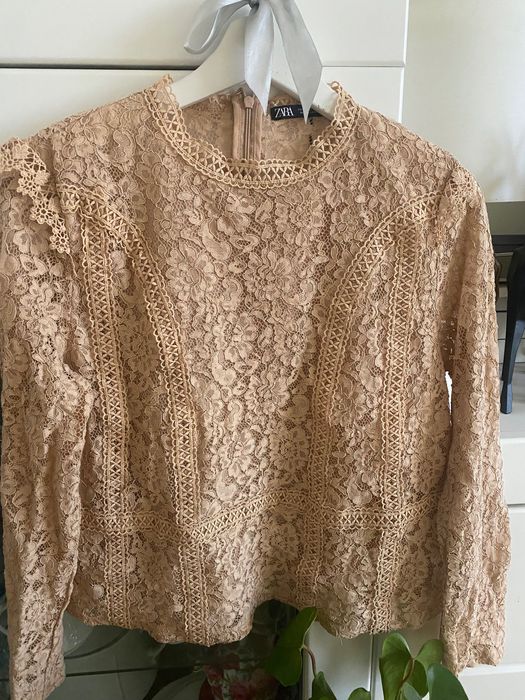 Zara Elegancka koronkowa bluzka