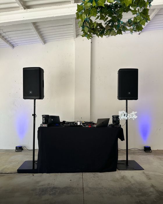 Aluguer de Sistema de Som e Luz - KREATIVE FX