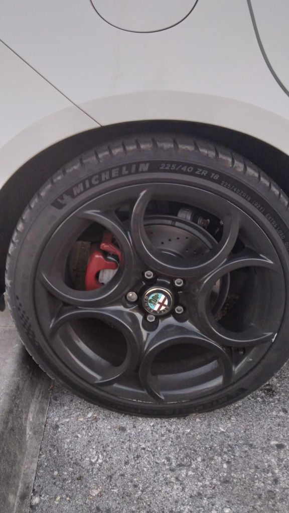 [Vendo] conjunto de jantes 18 polegadas Alfa Romeo Giulietta