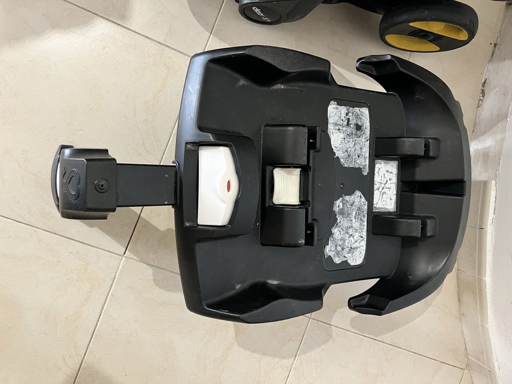 Carrinho bebe Doona + base isofix