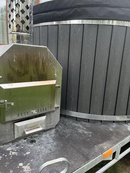 Mobilna balia jacuzzi na wynajem z dowozem