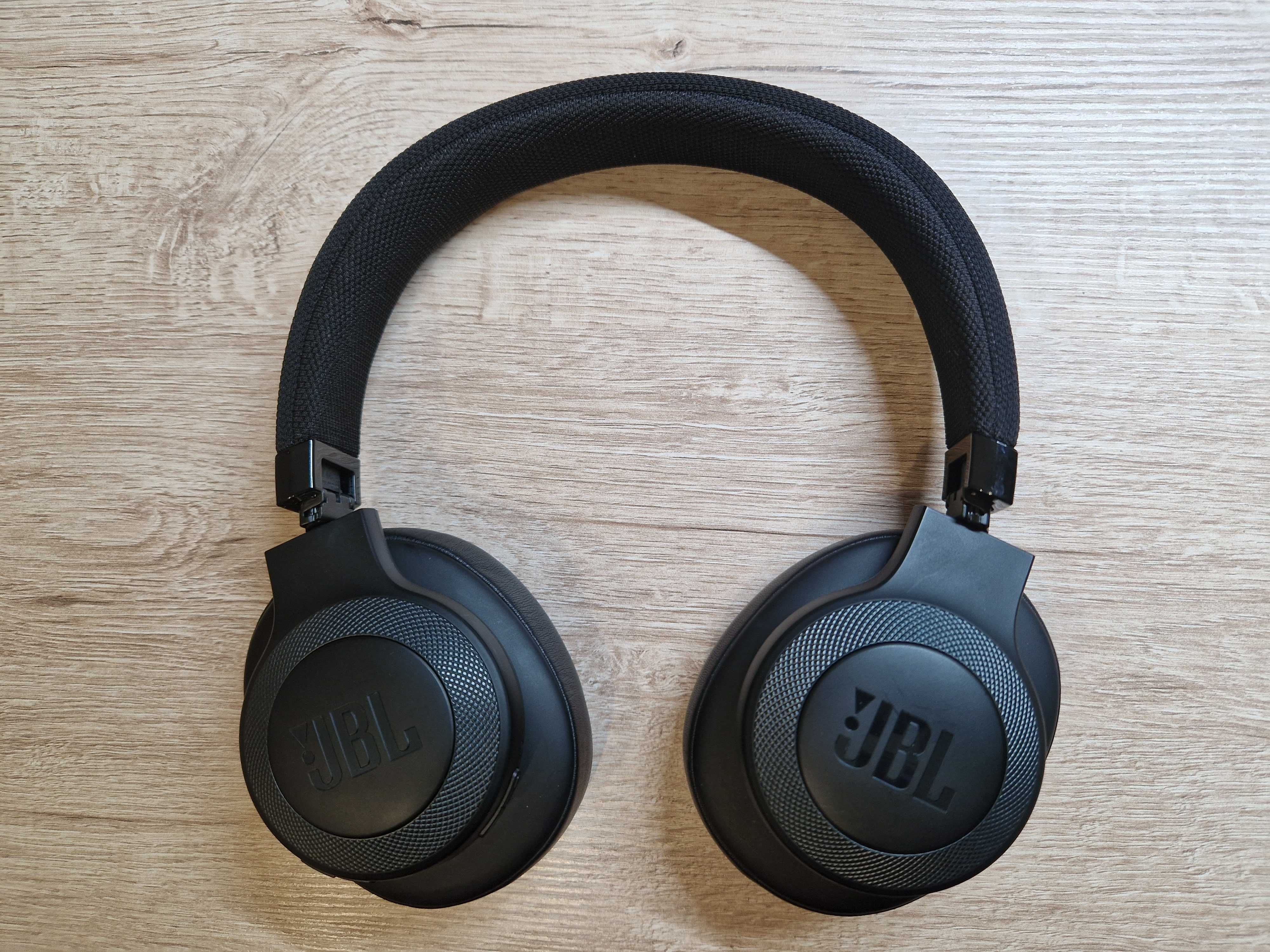 Słuchawki JBL E65BTNC