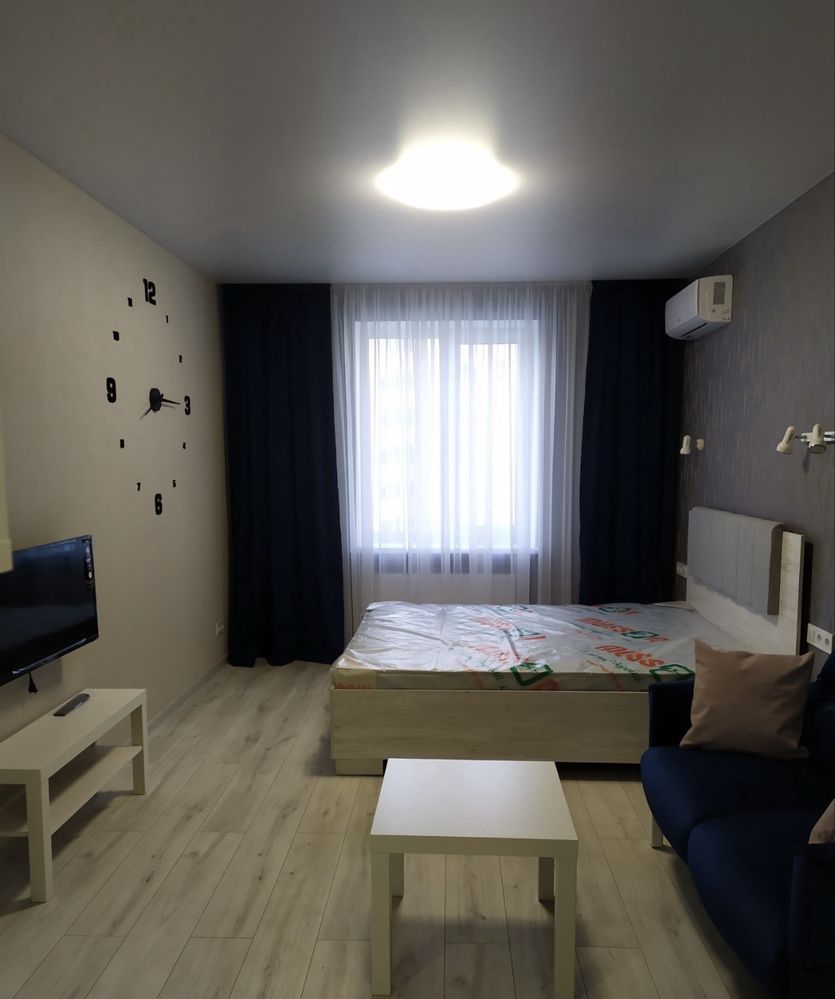 ЖК ЛАЗУРНЫЙ Сдам 1-комн.кв-ру 40м2 Авт.отопл. Центр Центральный рынок