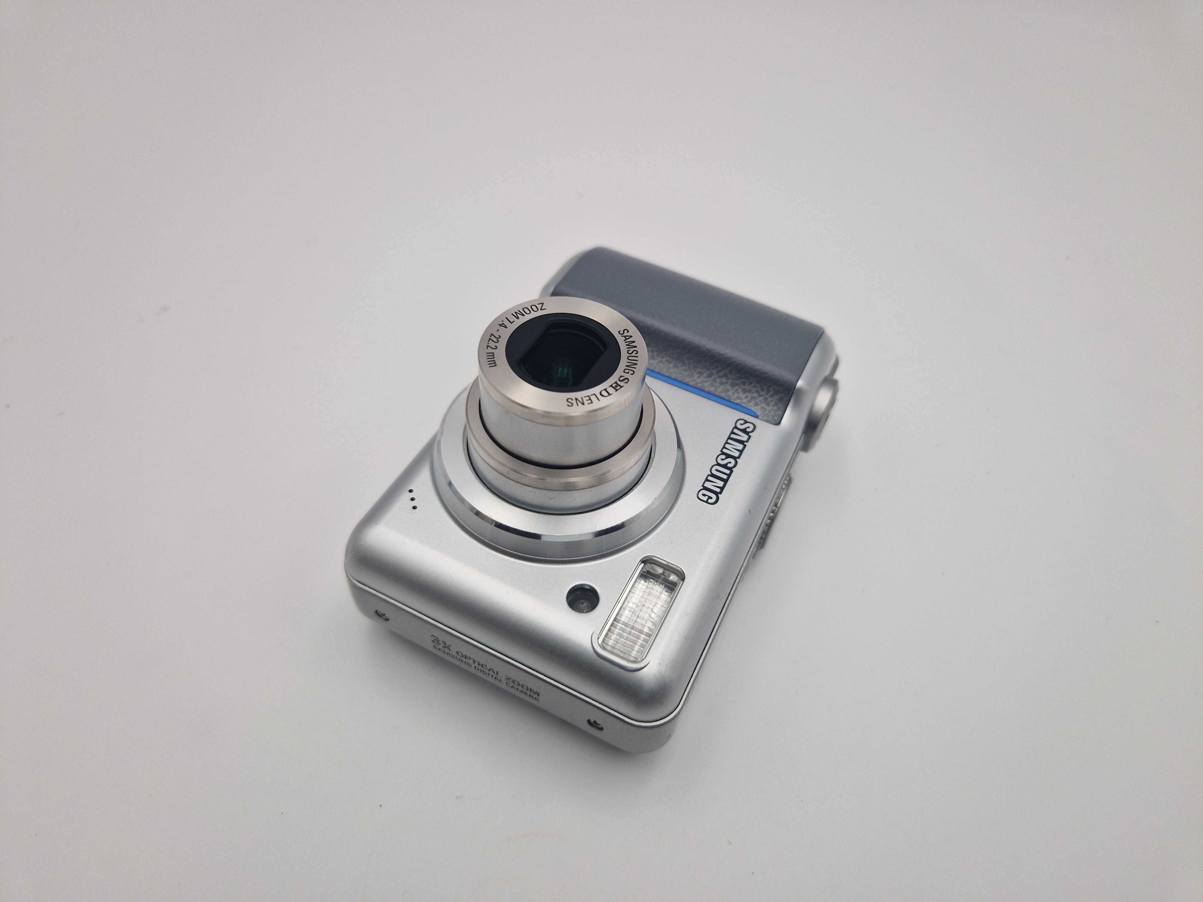 .Aparat Samsung Digmax D103 - 2GB - klasyka  RETRO