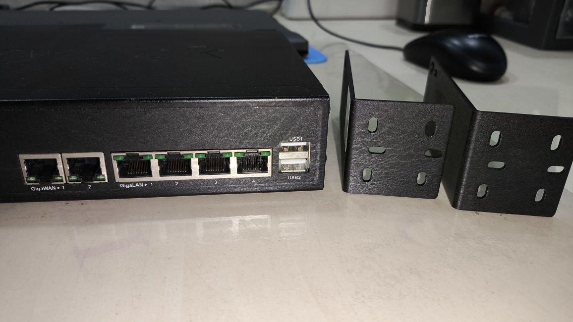 Маршрутизатор DrayTek Vigor2960, БУ