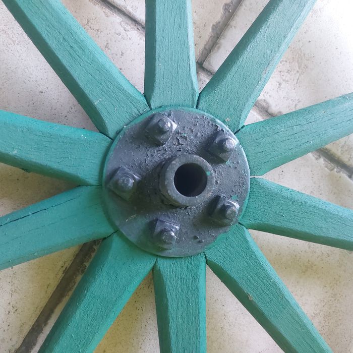 Drewniane koła od wozu drabianistego średnica 46cm