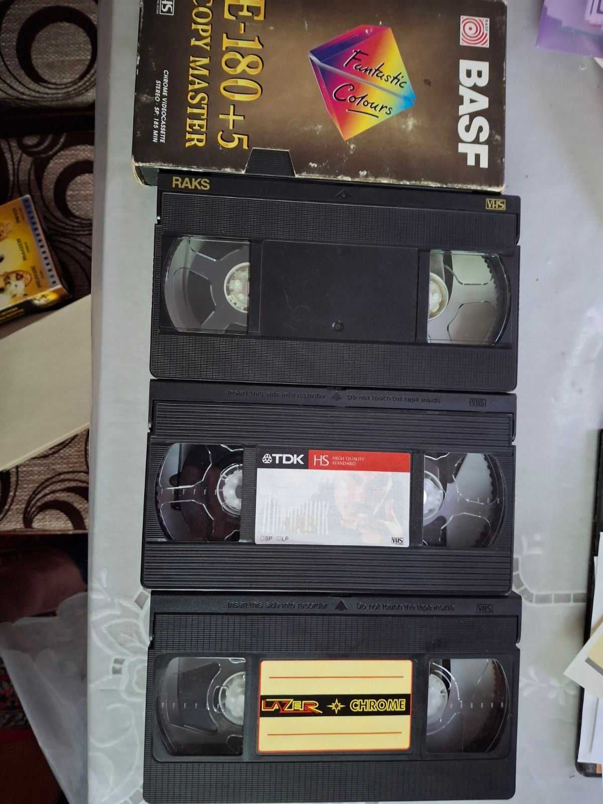 Продам кассеты VHS для любителей видео