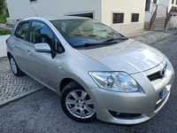 Toyota Auris 1.4 D-4D Sol