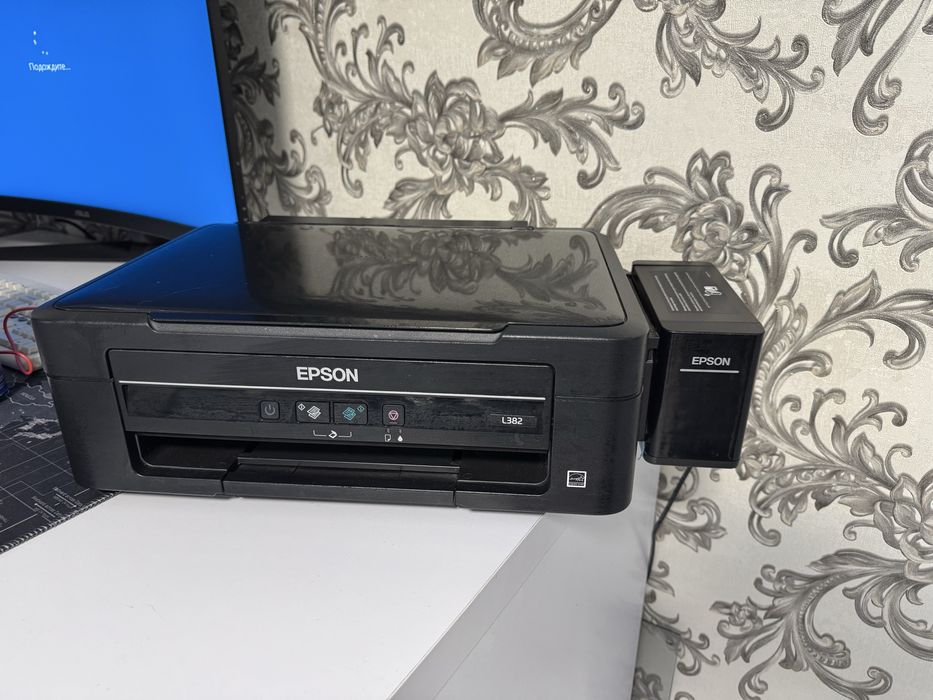 Продам принтер Epson