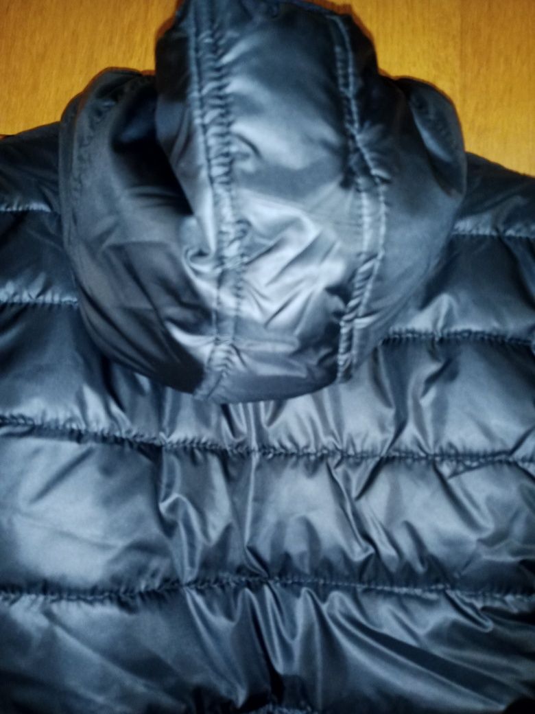Продам Куртку Осень-Зима на 134-140рост.см рост.