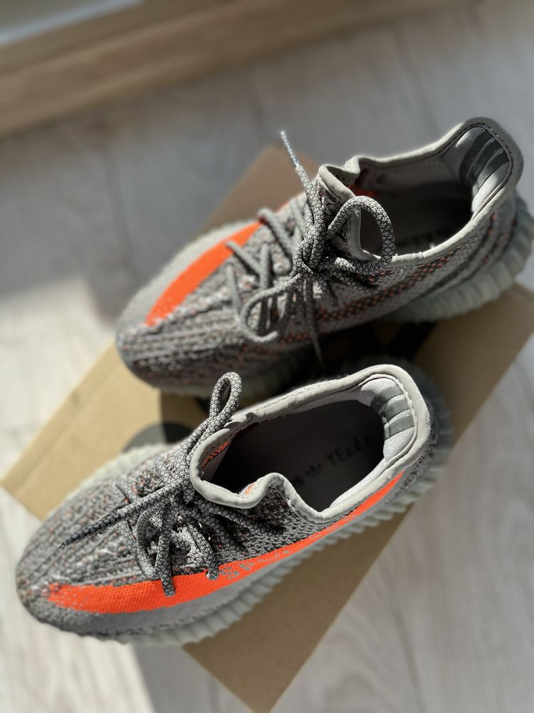 Yeezy Boost 350v2 37 1/3