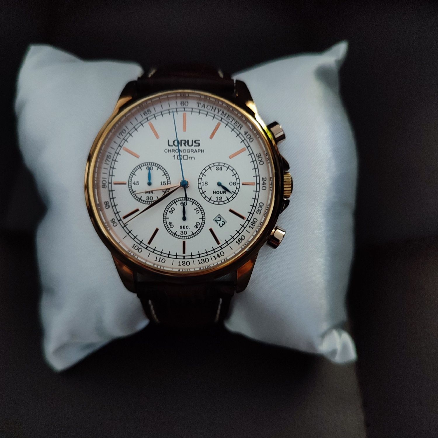 Jak nowy zegareki Lorus VD53-X083  model Premium!