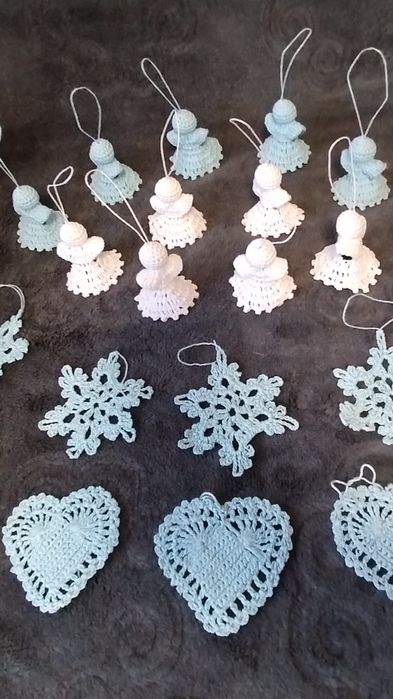 Aniołki niebieskie i białe