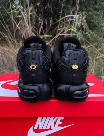 Buty Trampk Nike Air Max TN Black R.45