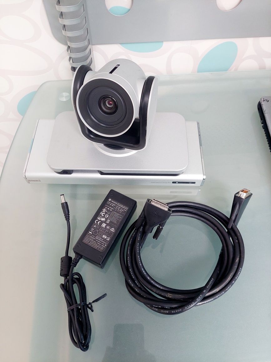 Система відеоконференц-зв'язку Polycom EagleEye IV 12x