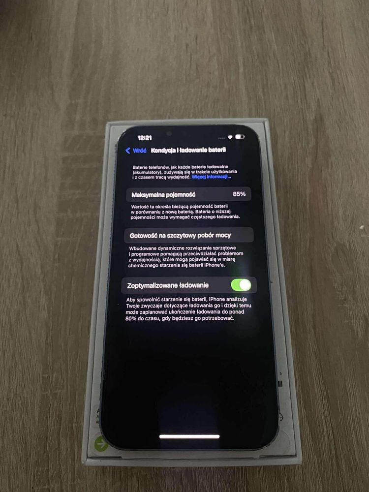 iPhone 14.