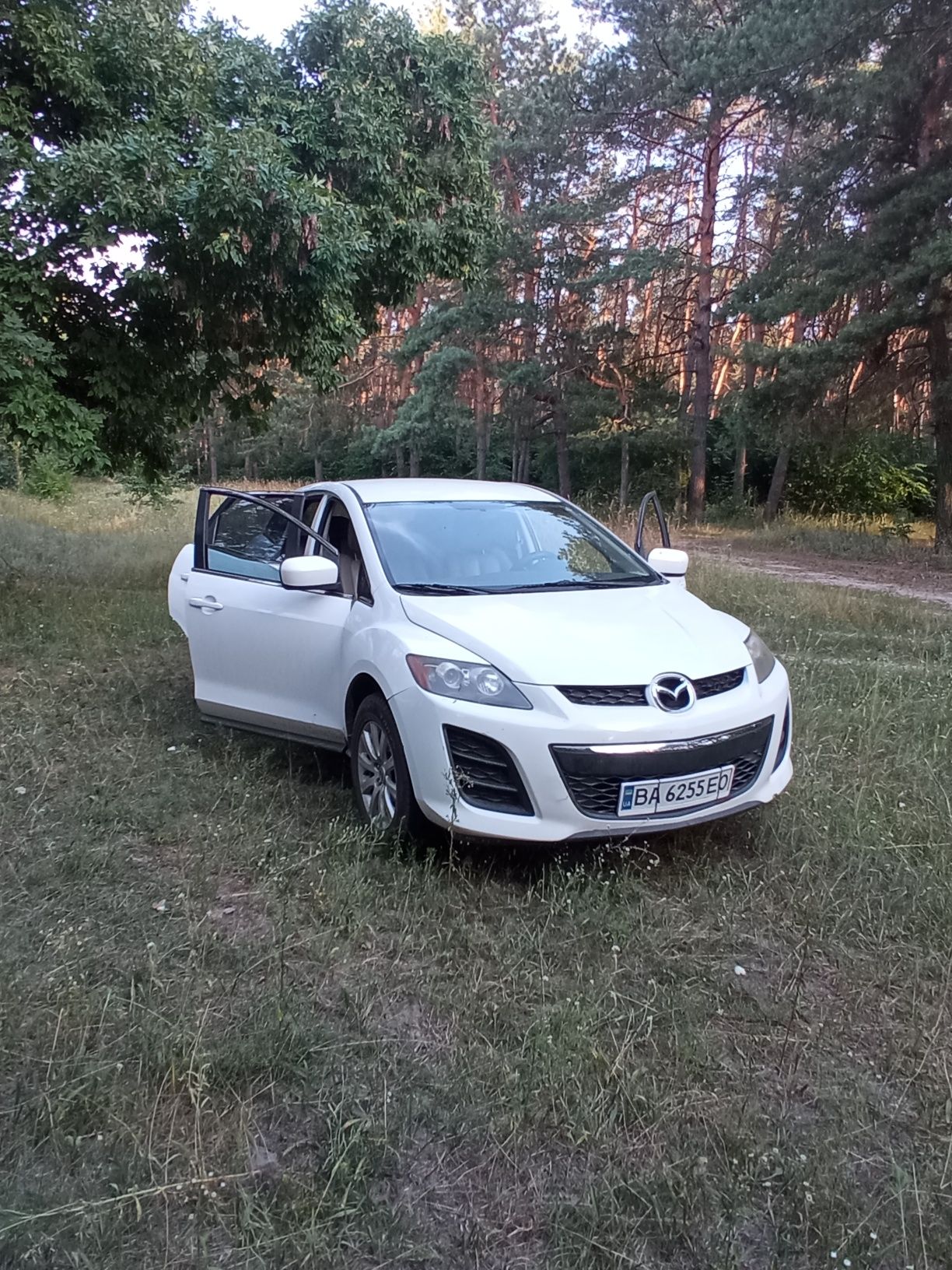 Легковой автомобиль Mazda CX7