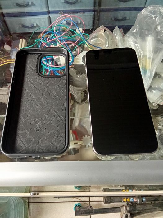 Iphone 15 pro max 256gb r sim