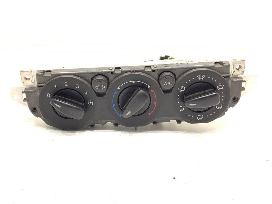 PANEL STEROWANIA NAWIEWU - 45.00 PLN - FORD FOCUS II Turnier (DA_, FFS, DS) 2004 - 2012 1.6 TDCi 80