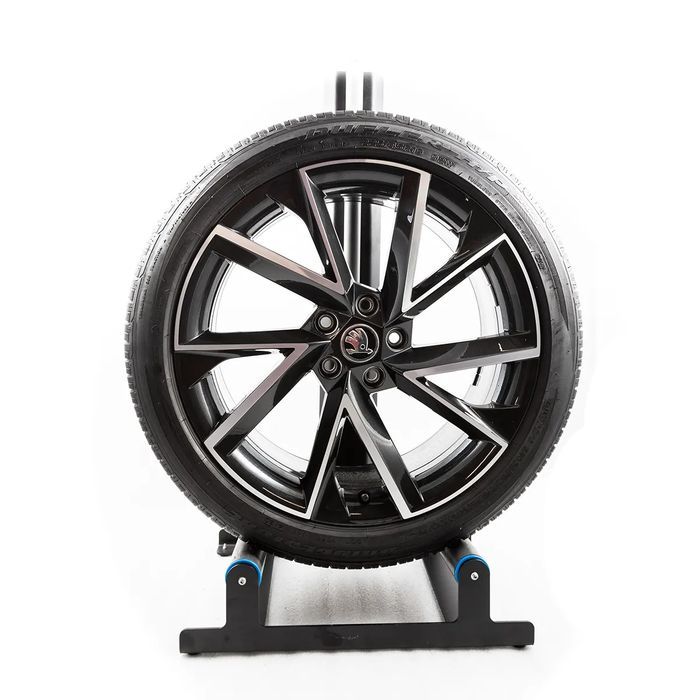 FABRYCZNIE NOWE Koła Felgi Skoda 19" Superb Octavia Karoq Audi VW Seat