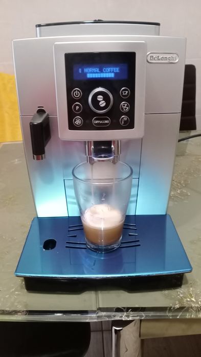Кавомашина Delonghi ECAM 23.450.S