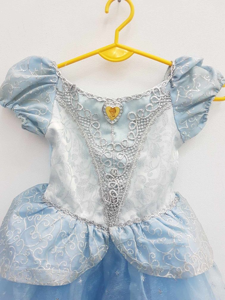 Przebranie sukienka Kopciuszek księżniczka Disney World 104 110. A572