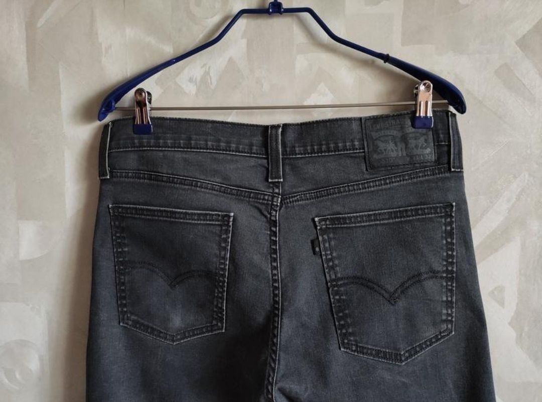 Джинсы Levi's 510 чиносы