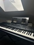 Keyboard YAMAHA PSR EW410