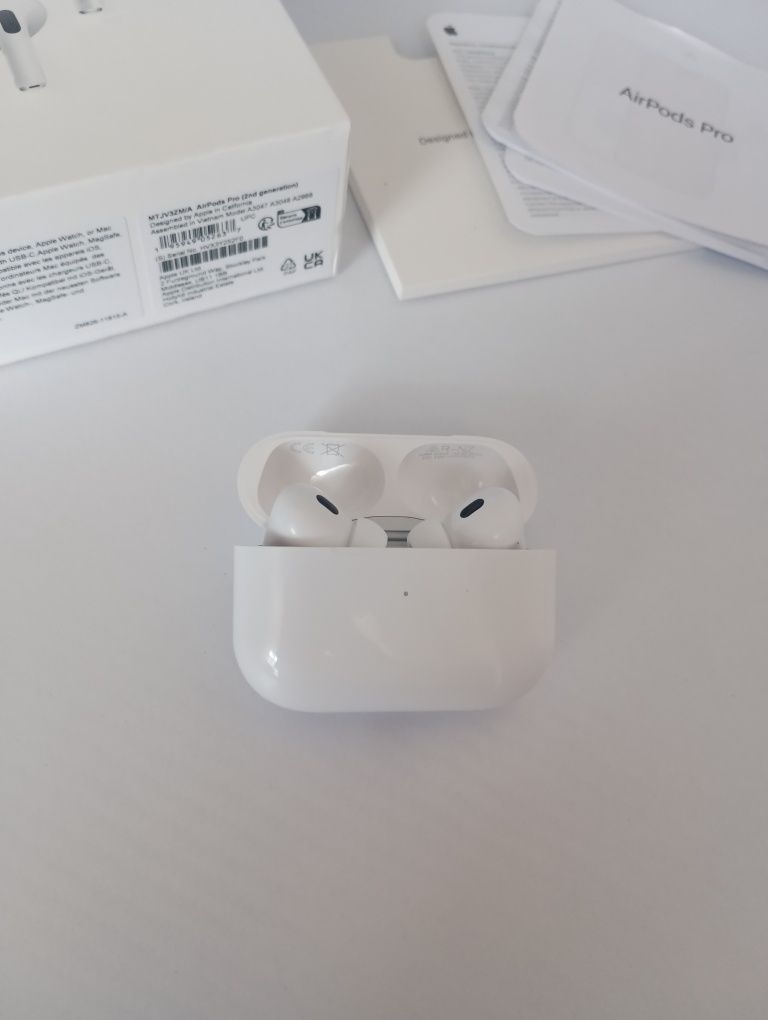 AirPods Pro 2 1в1 Type-C — FULL Luxe + Чехол