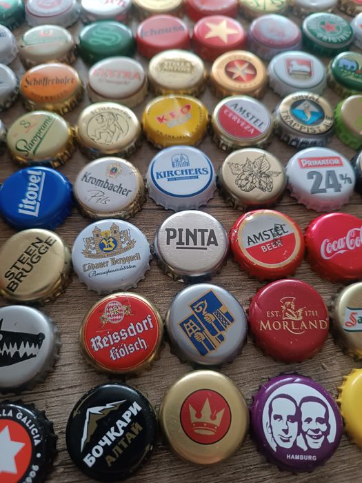 Kapsle z różnych krajów zestaw 100 sztuk każdy inny