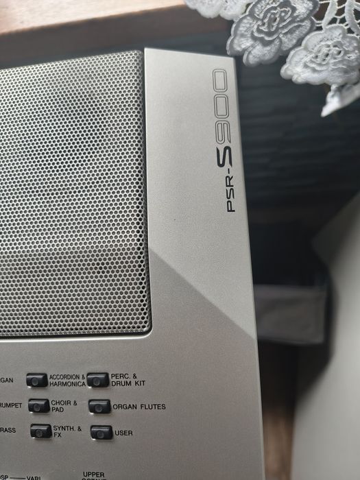 Yamaha psr-s900 stan idealny