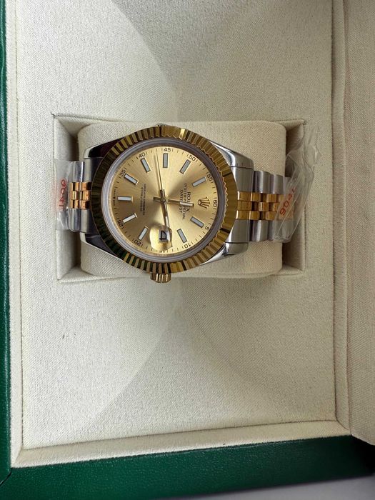 Rolex DateJust 41 Oyster, 41 mm, aço oystersteel e ouro amarelo