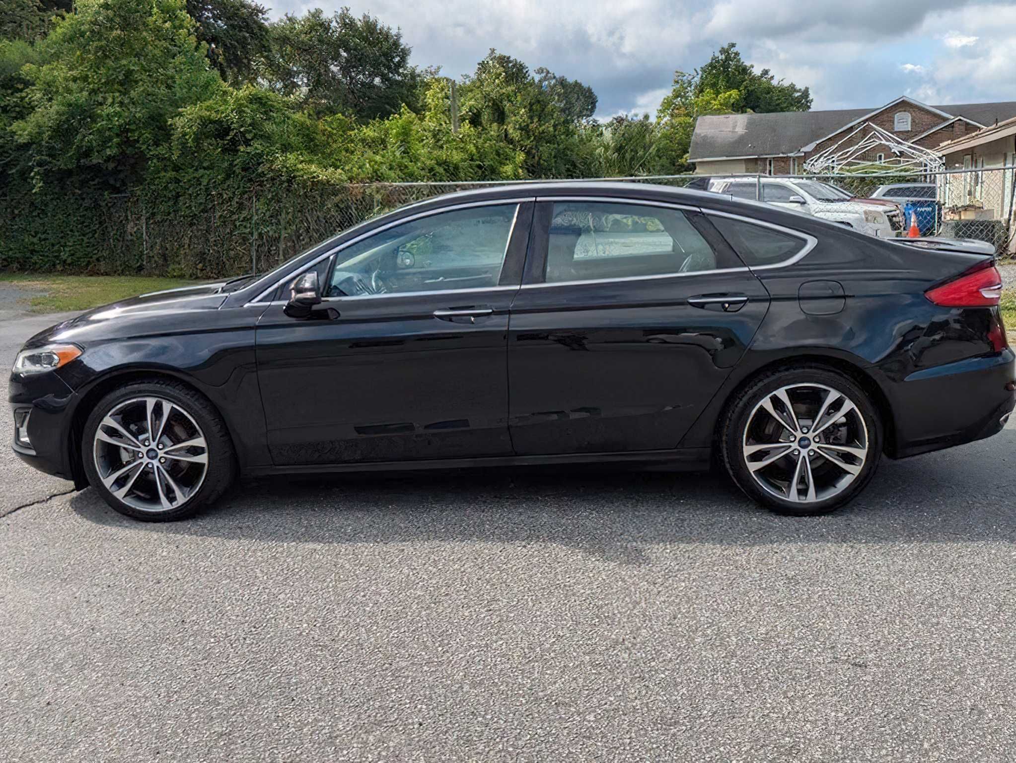 Ford Fusion Titanium 2019