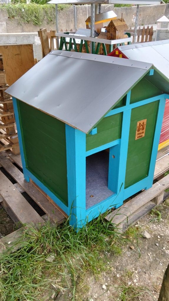 Casota para cão porte médio ou pequeno