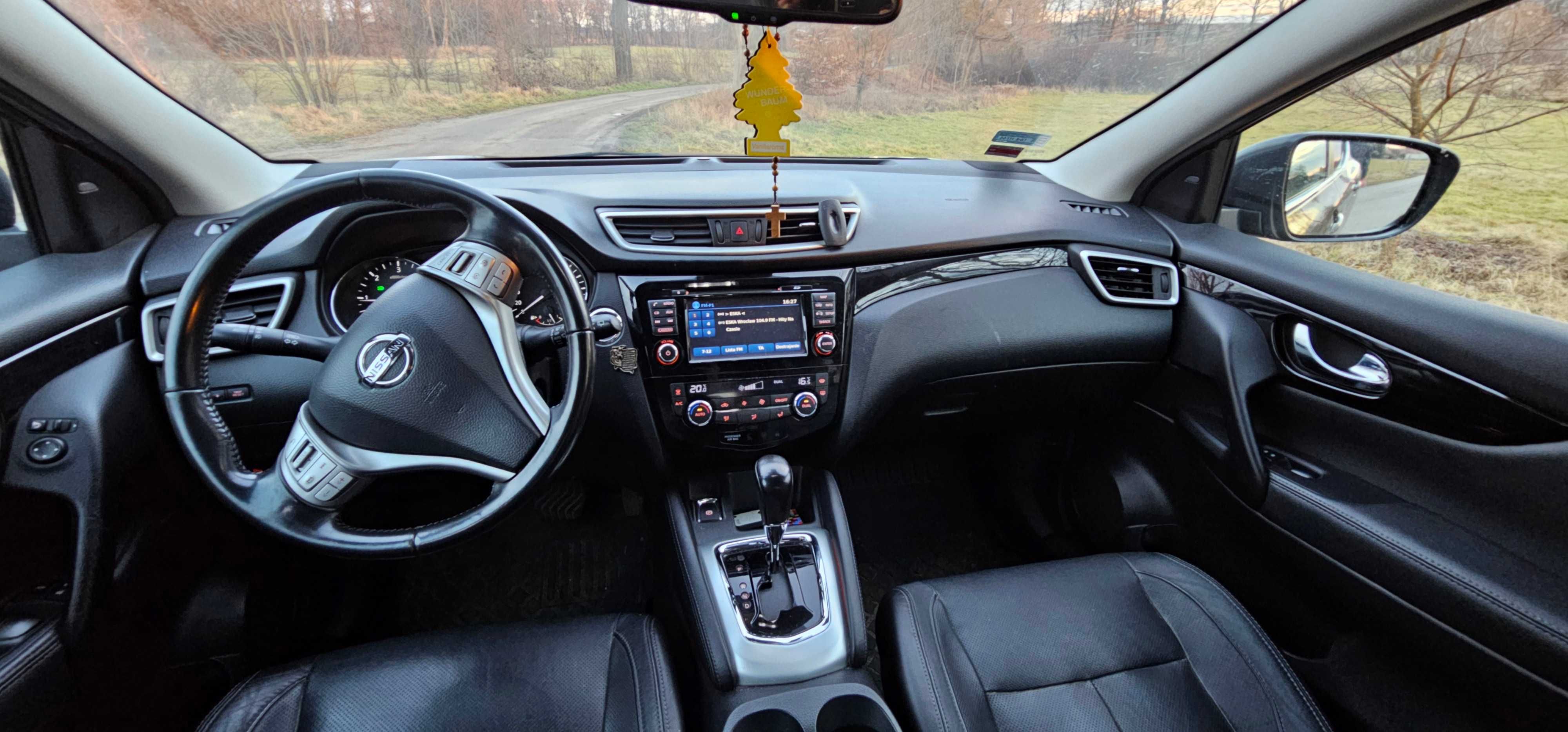 Nissan Qashqai Tekna 1.6dCi Automat Bogate wyposażenie