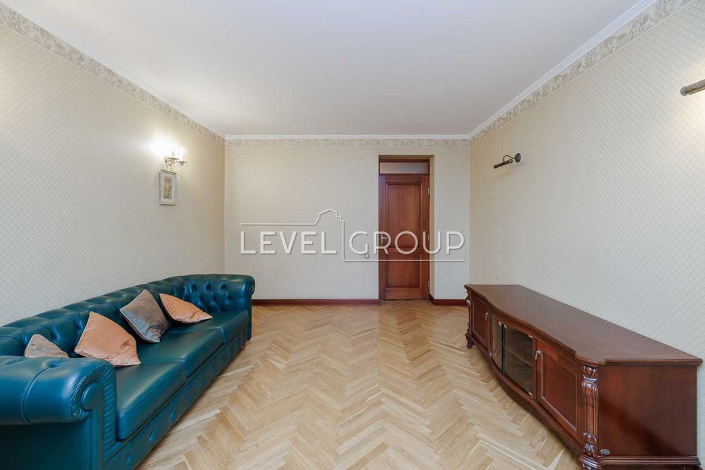 Оренда просторої на вул. Тарасівська, 21, Голосіївський р-н.