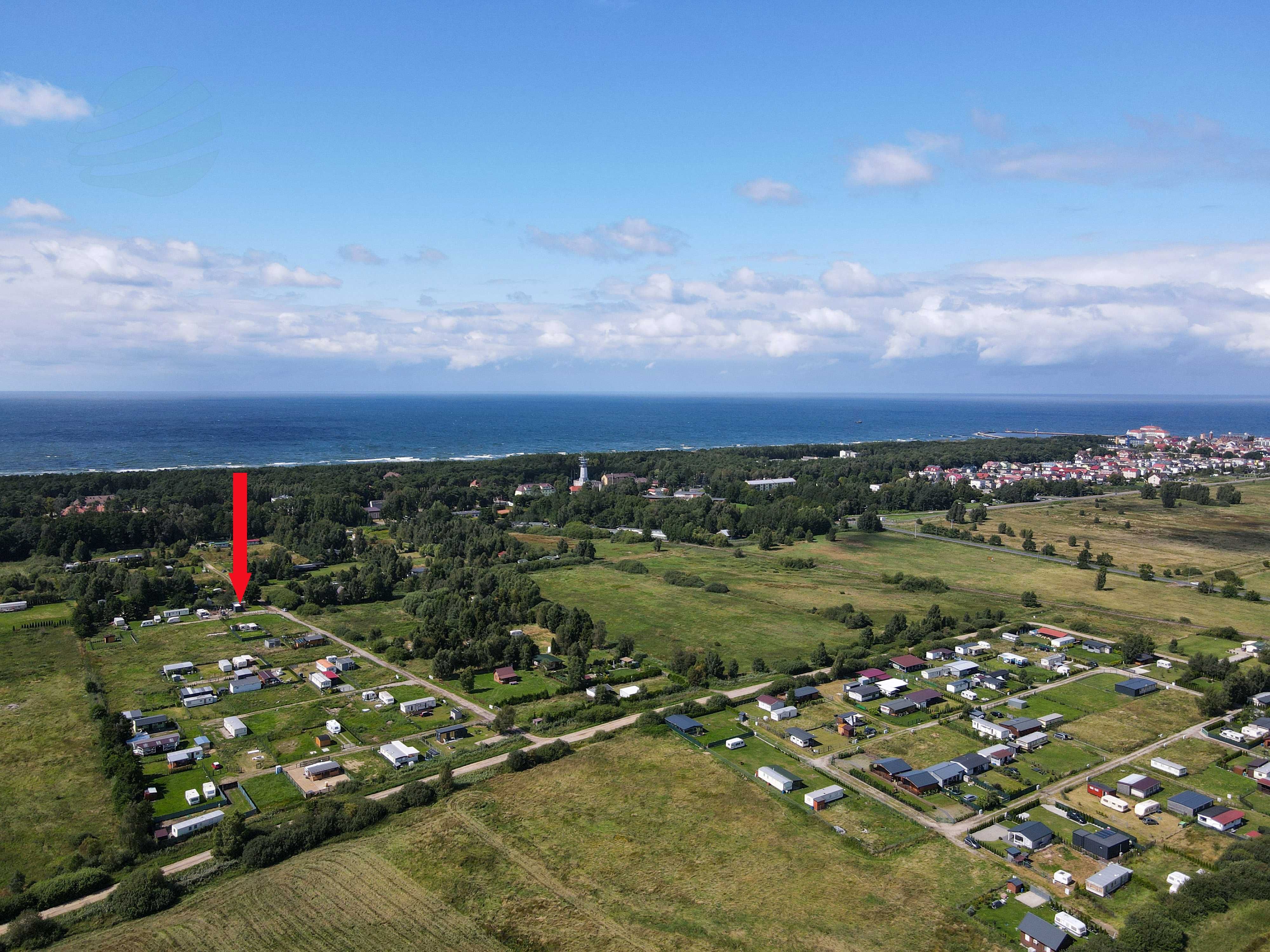 Działka z wyposażonym domkiem 1km od plaży Darłówko