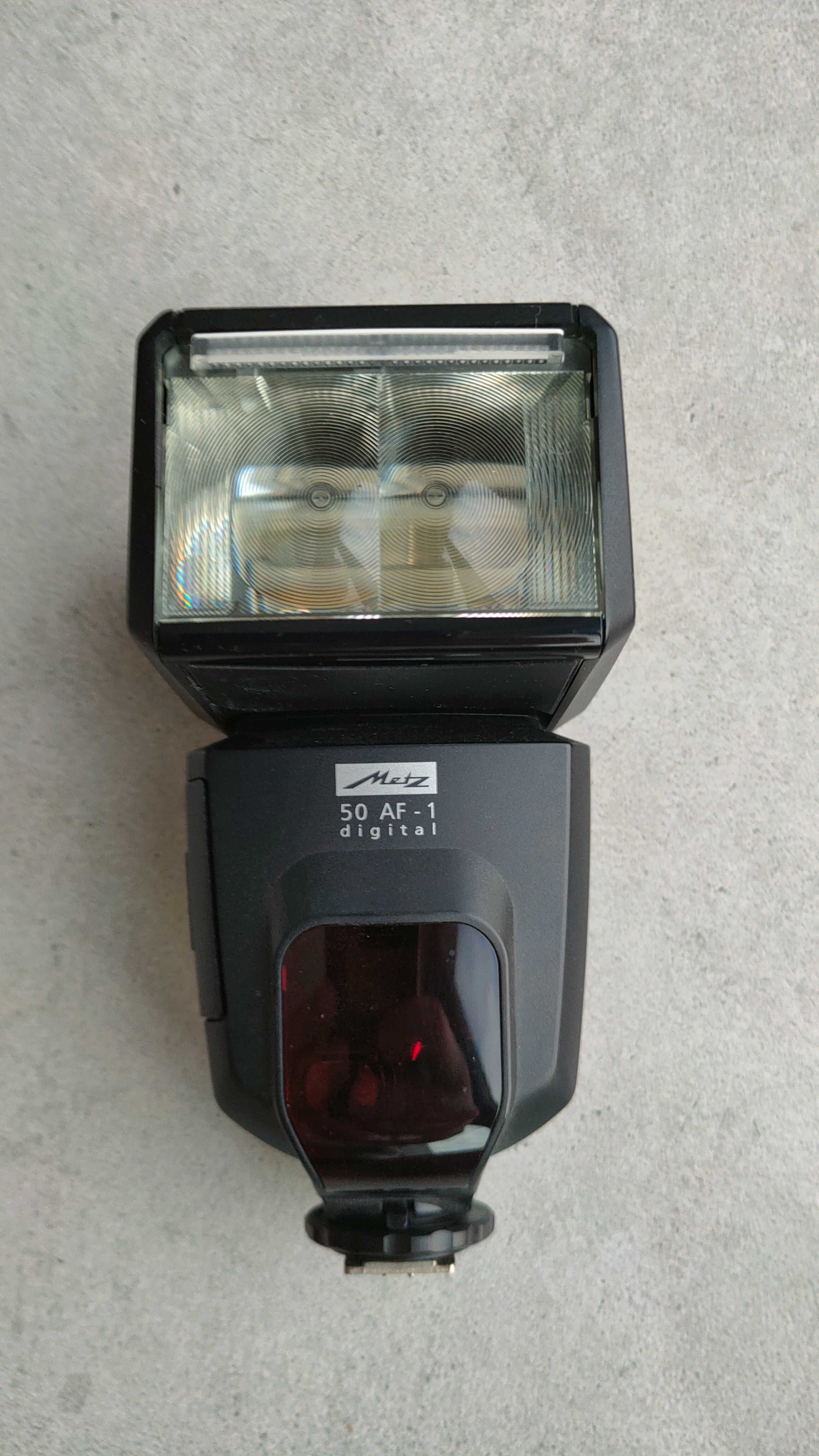 Pentax K-x i lampa błyskowa Metz 50 Af-1 digital