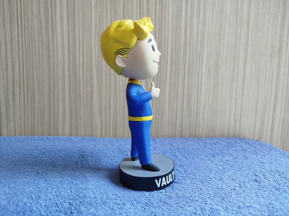 Фігурка Fallout Vault Boy Charisma Bobblehead 111