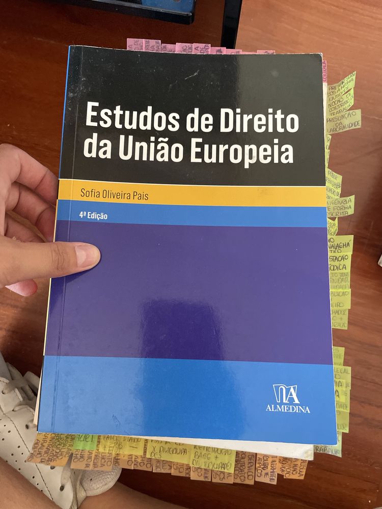 Livros direito usados