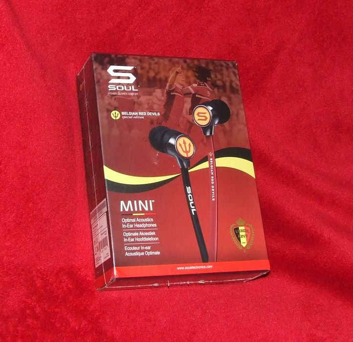 Zafoliowane nowe słuchawki douszne czarne czerwone  Soul Mini