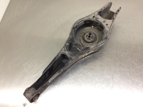 Braço de suspensão trás direito VOLKSWAGEN Passat Variant (365)