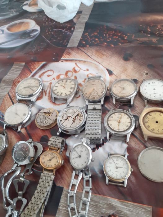 10 zegarków różnych ruskie niemieckie