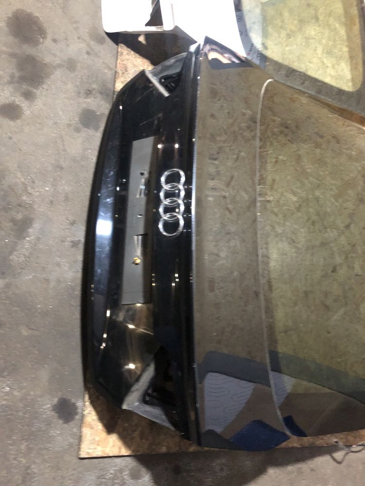 Кришка багажника ляда Audi A5 8T ліфтбек