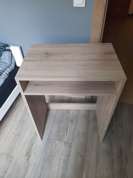 Biurko młodzieżowe małe